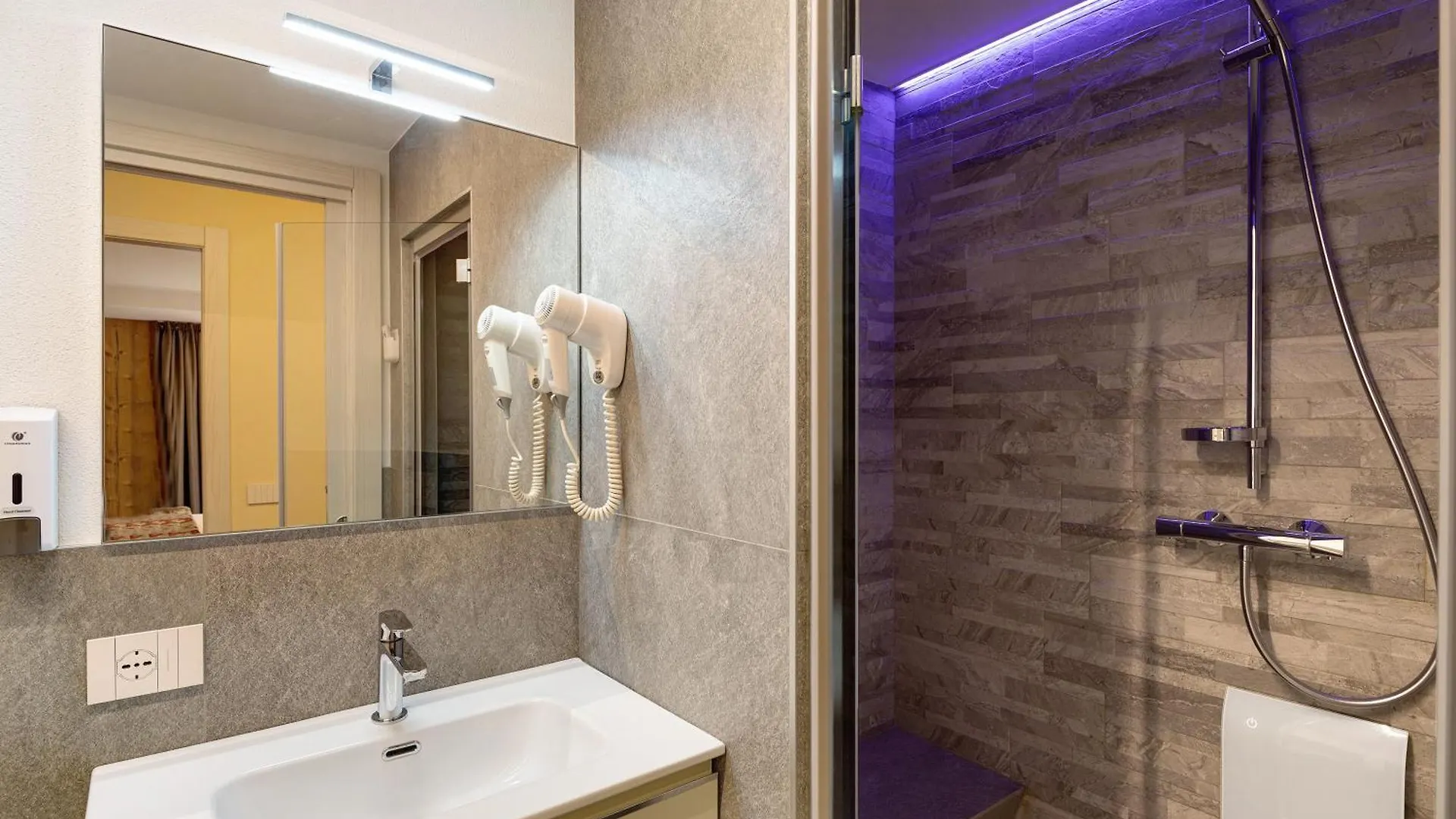 A Due Passi Rosso Apartment Livigno